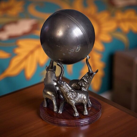 Lucky 3 Elephant Trio Sculpture Holding Sphere – Symbolic Global Art, 7”  Boho D - Picture 9 of 10